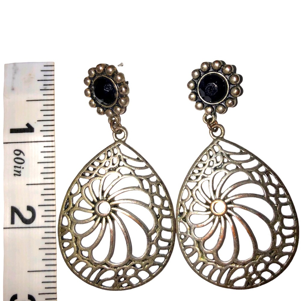 Vintage large boho whimsigoth‎ flower dangle tear drop earrings